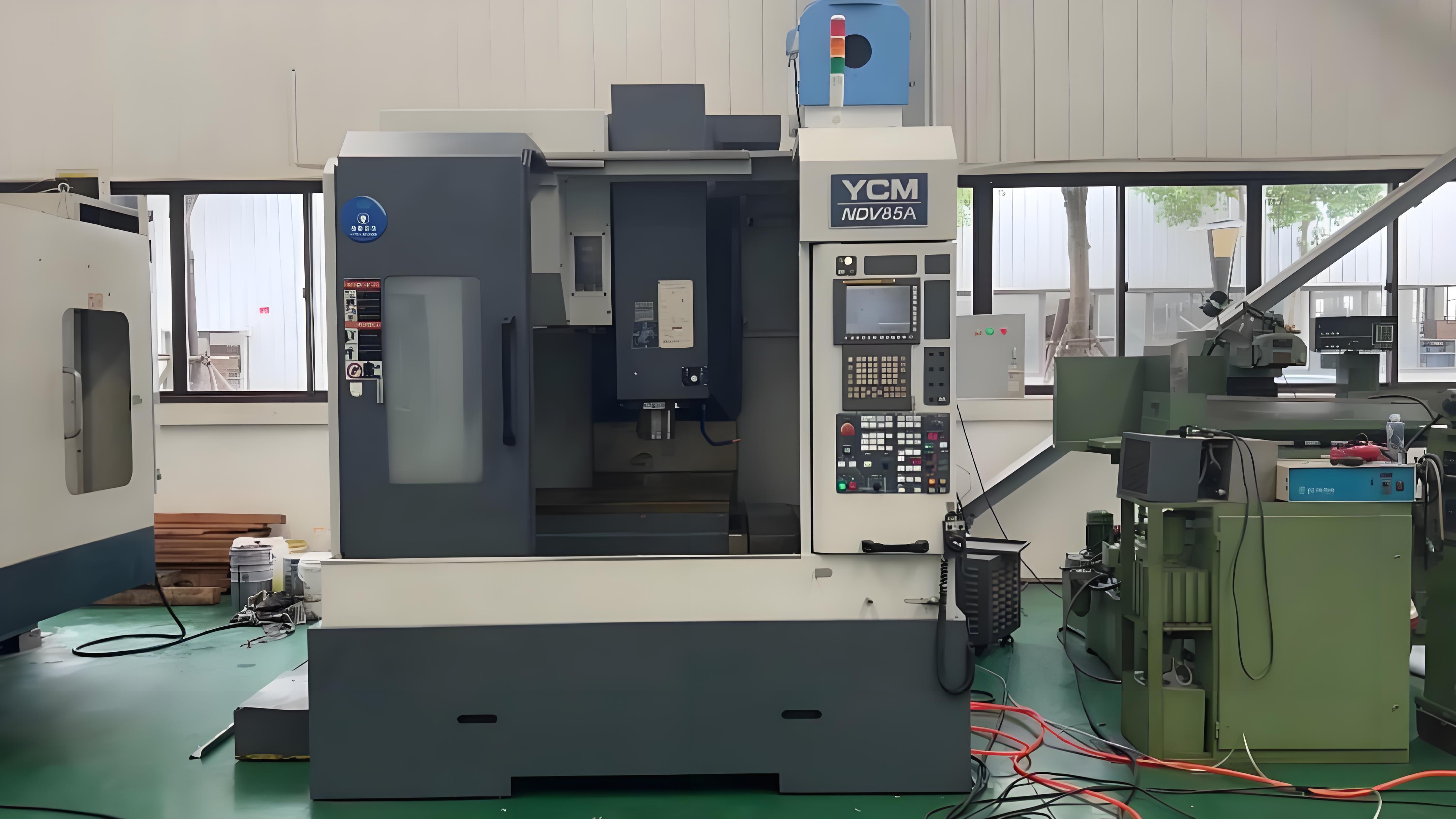 開工第一天，咱們機(jī)床維修廠就火力全開