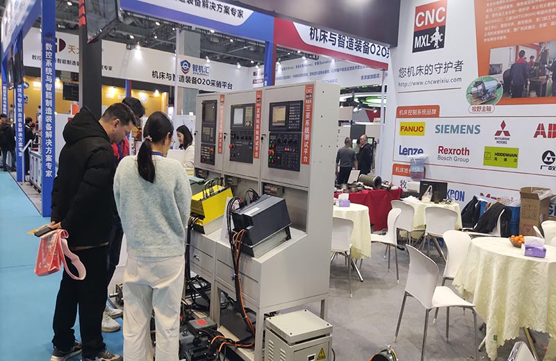 ?德馬吉機(jī)床維修：以匠心赴約，讓每一臺設(shè)備重?zé)ㄐ律? title=